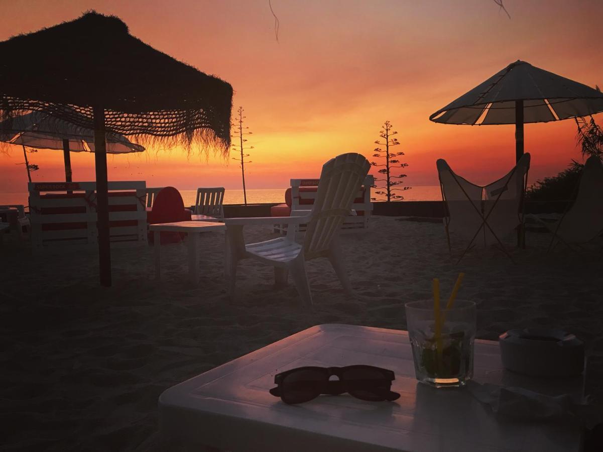 Rock'S Beach Spot Suit Costa de Caparica Zewnętrze zdjęcie